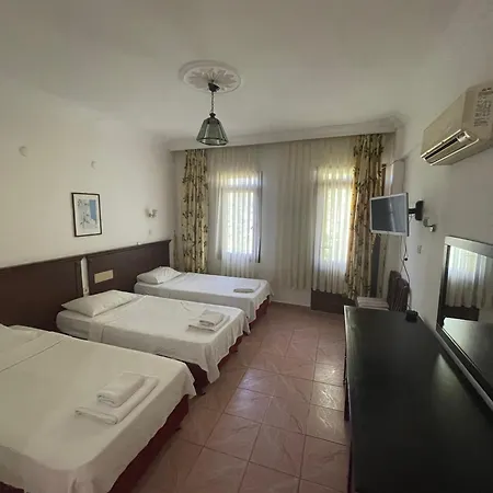 אולודניץ Unlu Hotel מראה חיצוני תמונה
