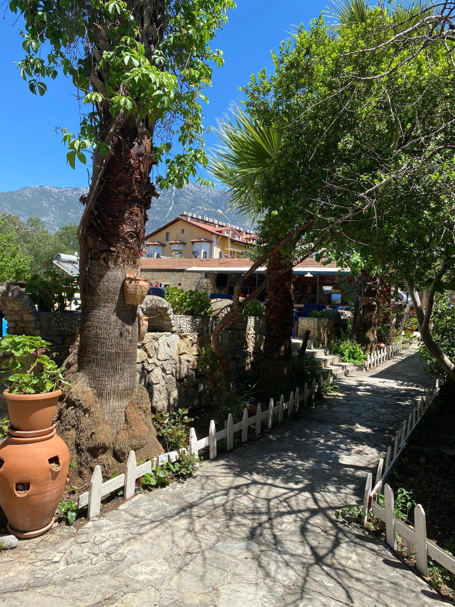 Unlu Ölüdeniz